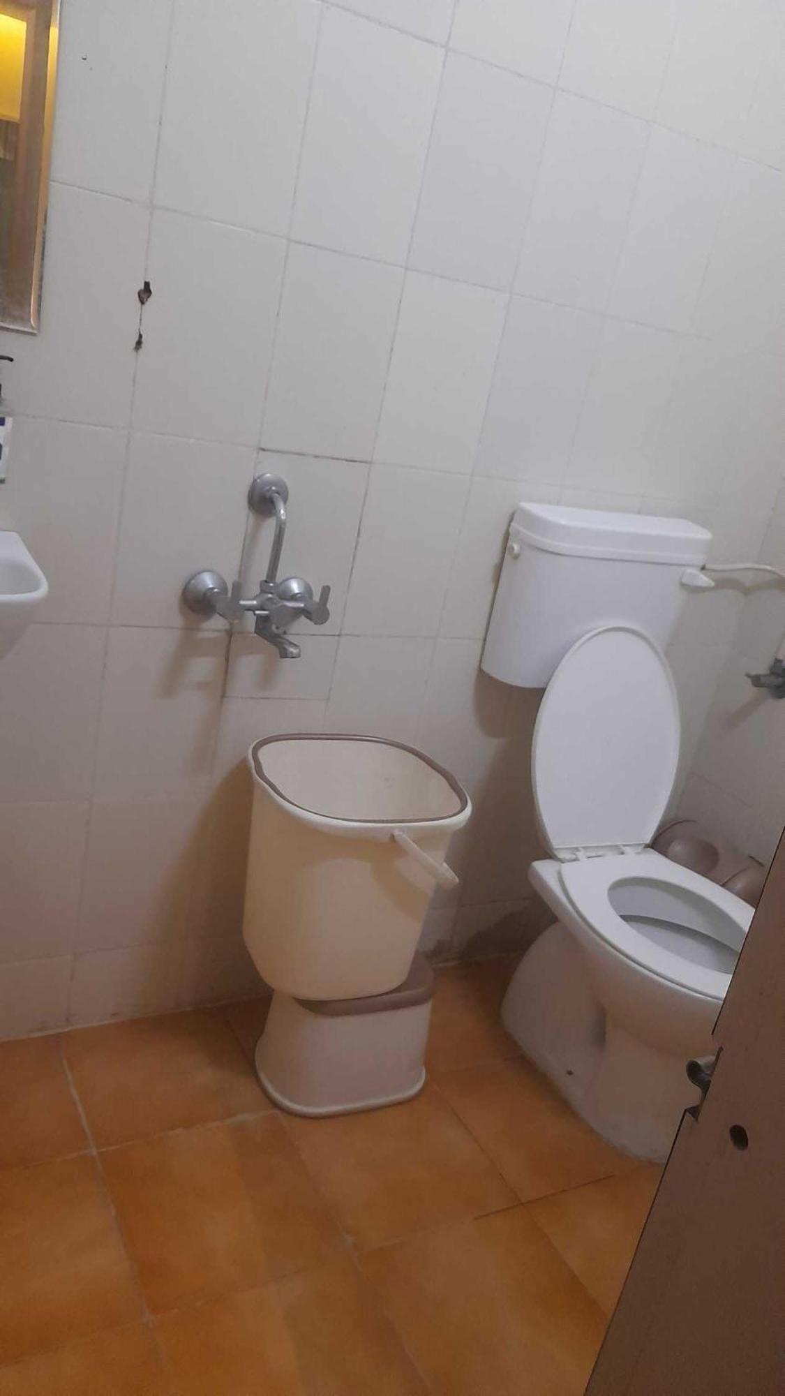 Hotel O Omkar Indore Bagian luar foto